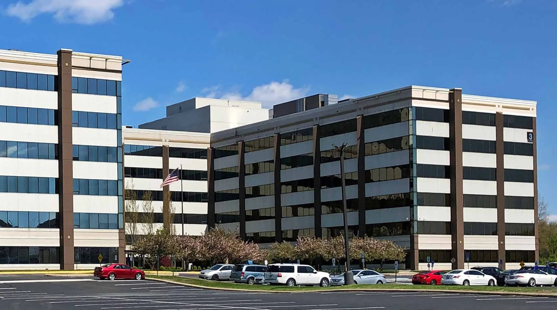 3 Executive Campus — Lease in Cherry Hill, NJ, photo 4 of 6