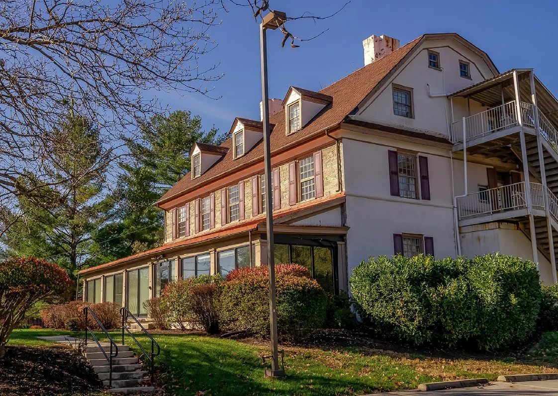 The Mansion at Spring Mill Creative Campus — Lease in Conshohocken, PA, photo 5 of 5