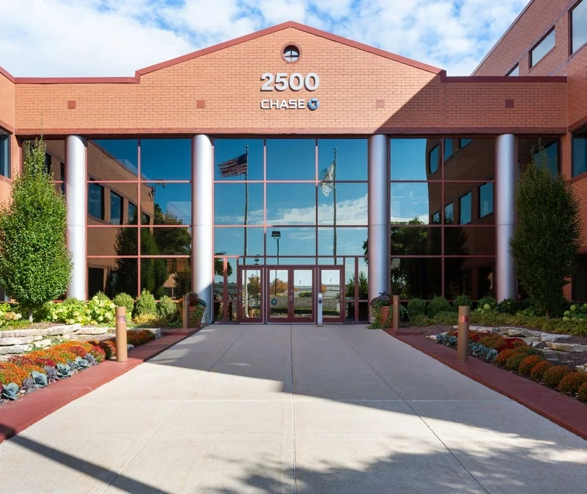 Westfield Business Park — Lease in Elgin, IL, photo 1 of 1