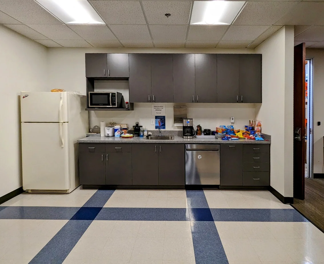 Bldg F — Lease in Tigard, OR, photo 3 of 6
