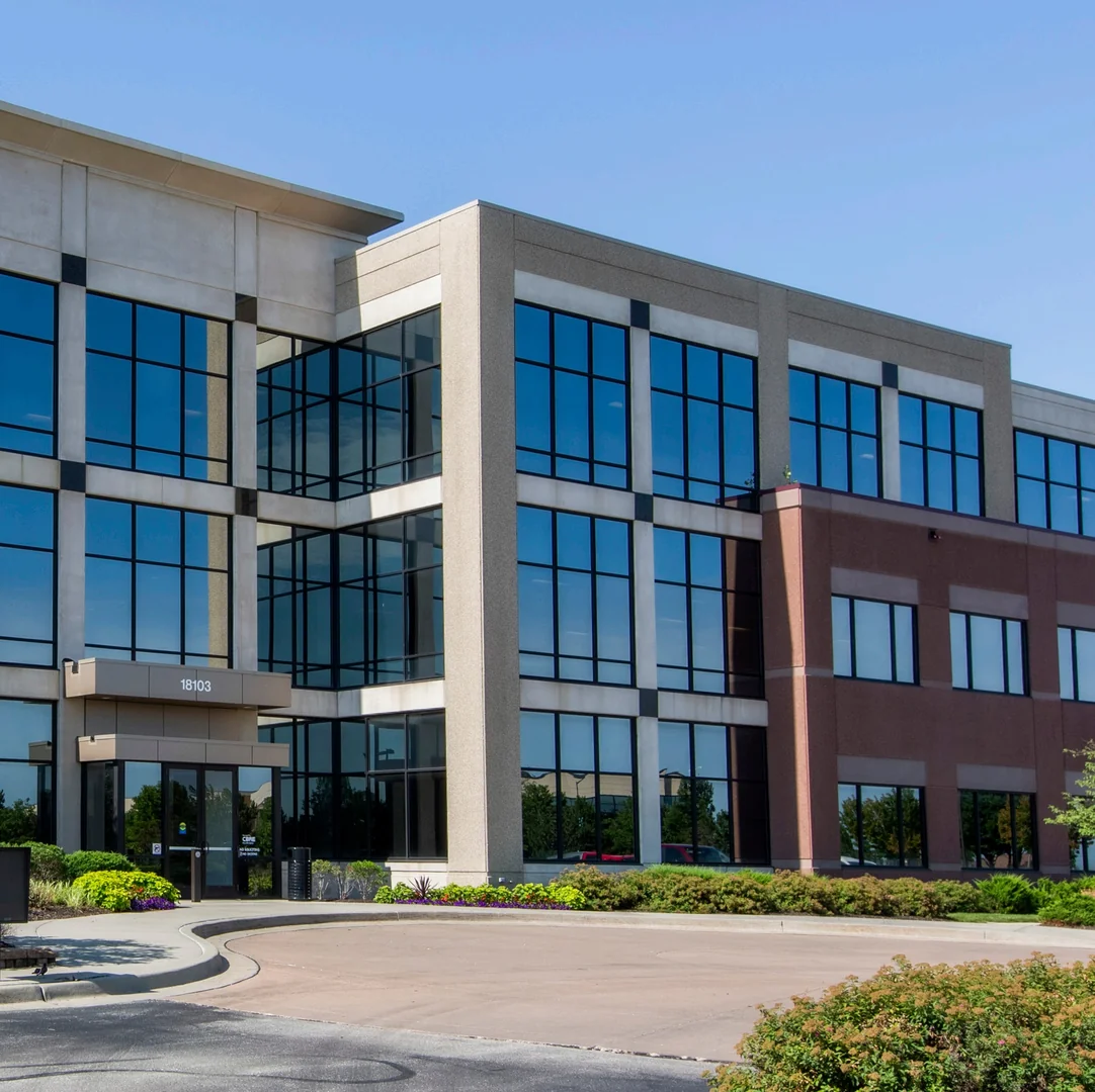 Corporate Ridge I — Lease in Olathe, KS, photo 2 of 6