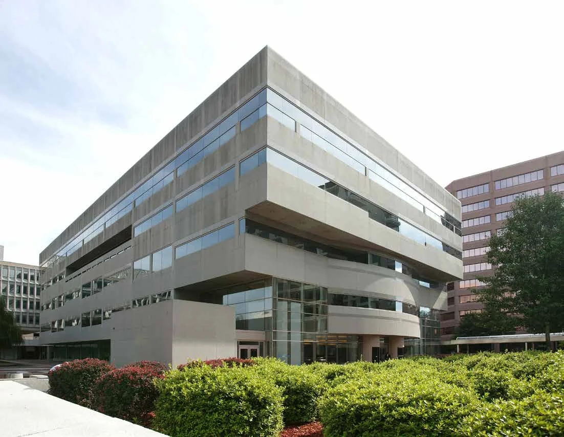 Traveler's Education Center — Lease in Hartford, CT, photo 3 of 3