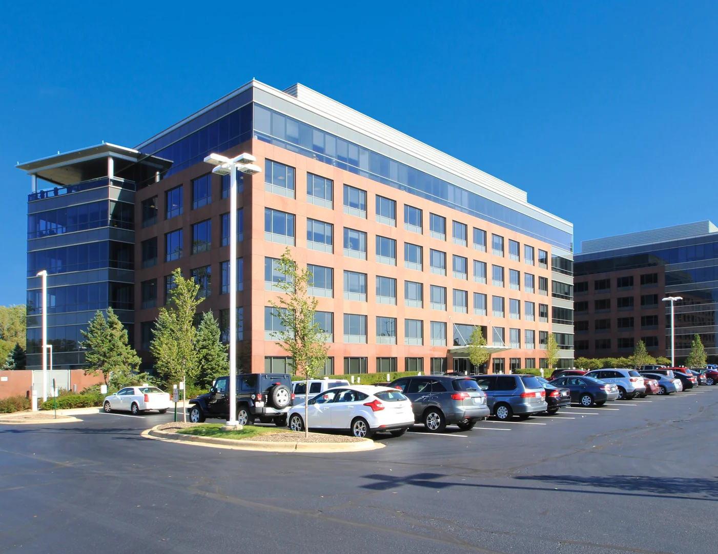 Northbrook Corporate Center I — Lease in Northbrook, IL, photo 1 of 6