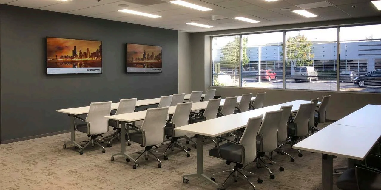 915 Parkway Corporate Place — Lease in Schaumburg, IL, photo 2 of 2
