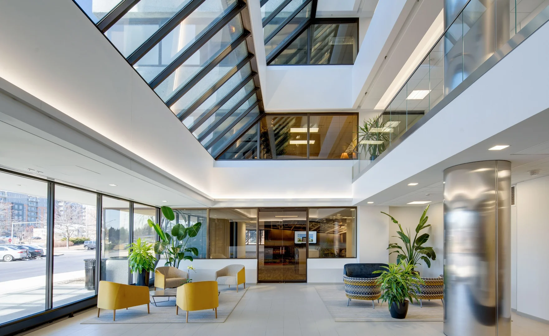 Combined Centre III — Lease in Northbrook, IL, photo 4 of 6