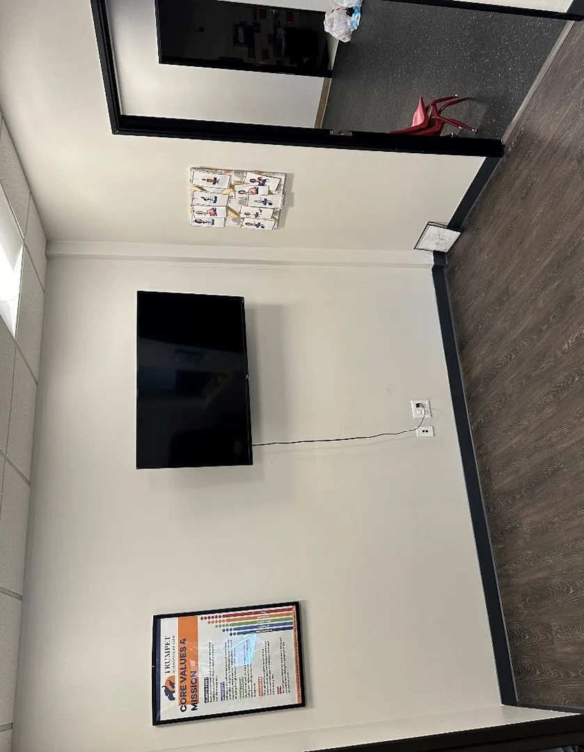 6475 Sierra Ln — Lease in Dublin, CA, photo 3 of 3