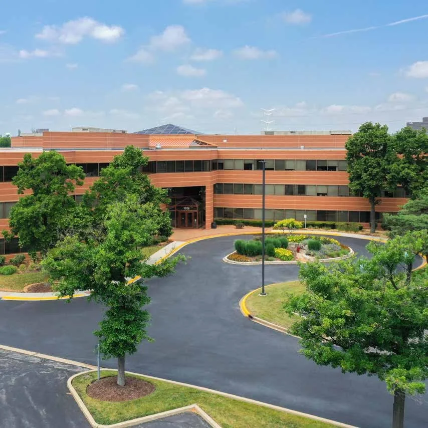The Crossings — Lease in Oak Brook, IL, photo 1 of 1