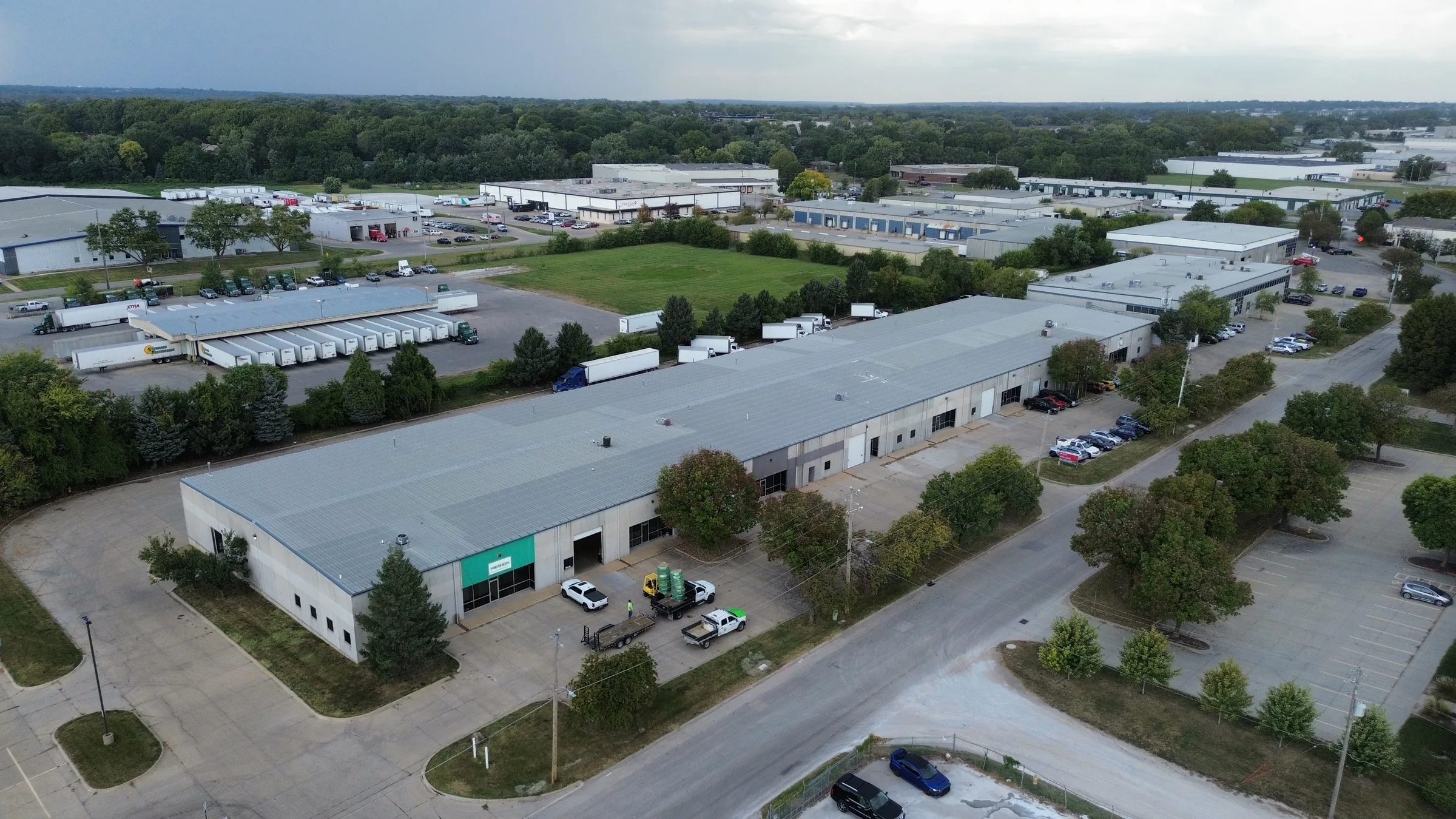 1800 Dixon St — Lease in Des Moines, IA, photo 1 of 5