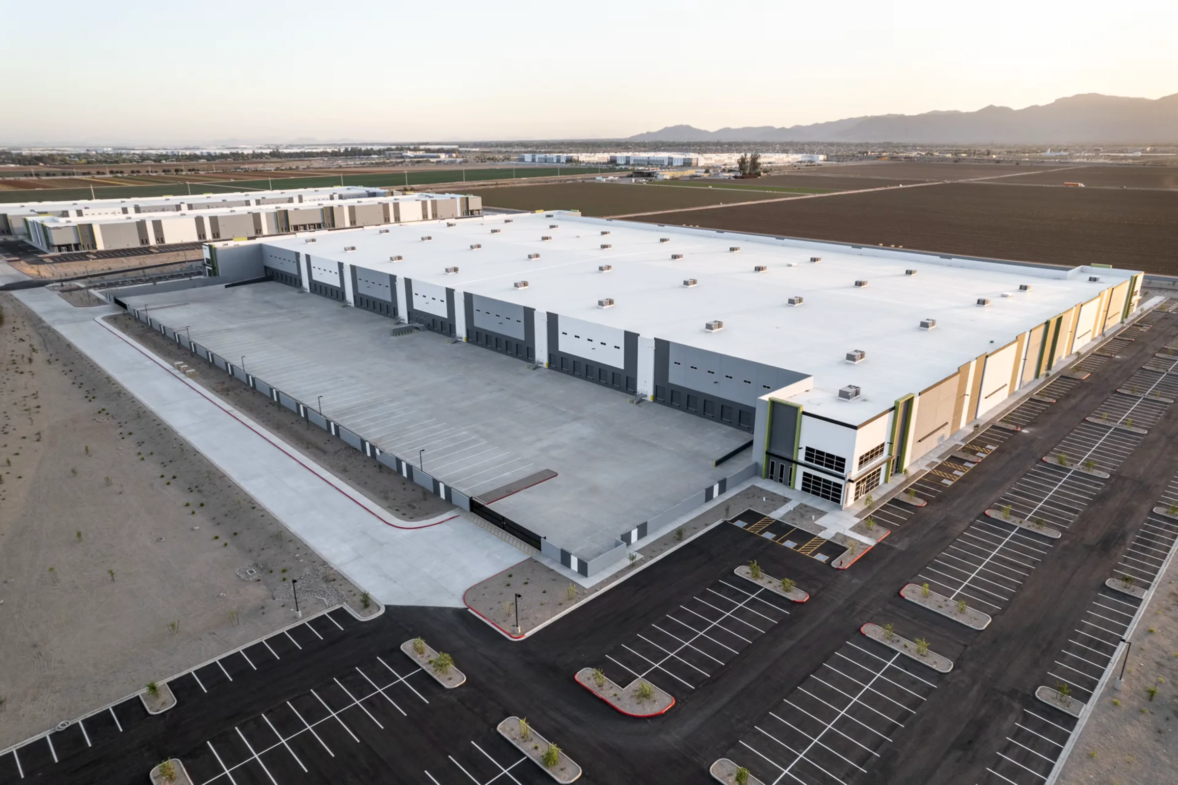 Virgin Industrial Park - Building C — Lease in Glendale, AZ, photo 6 of 7