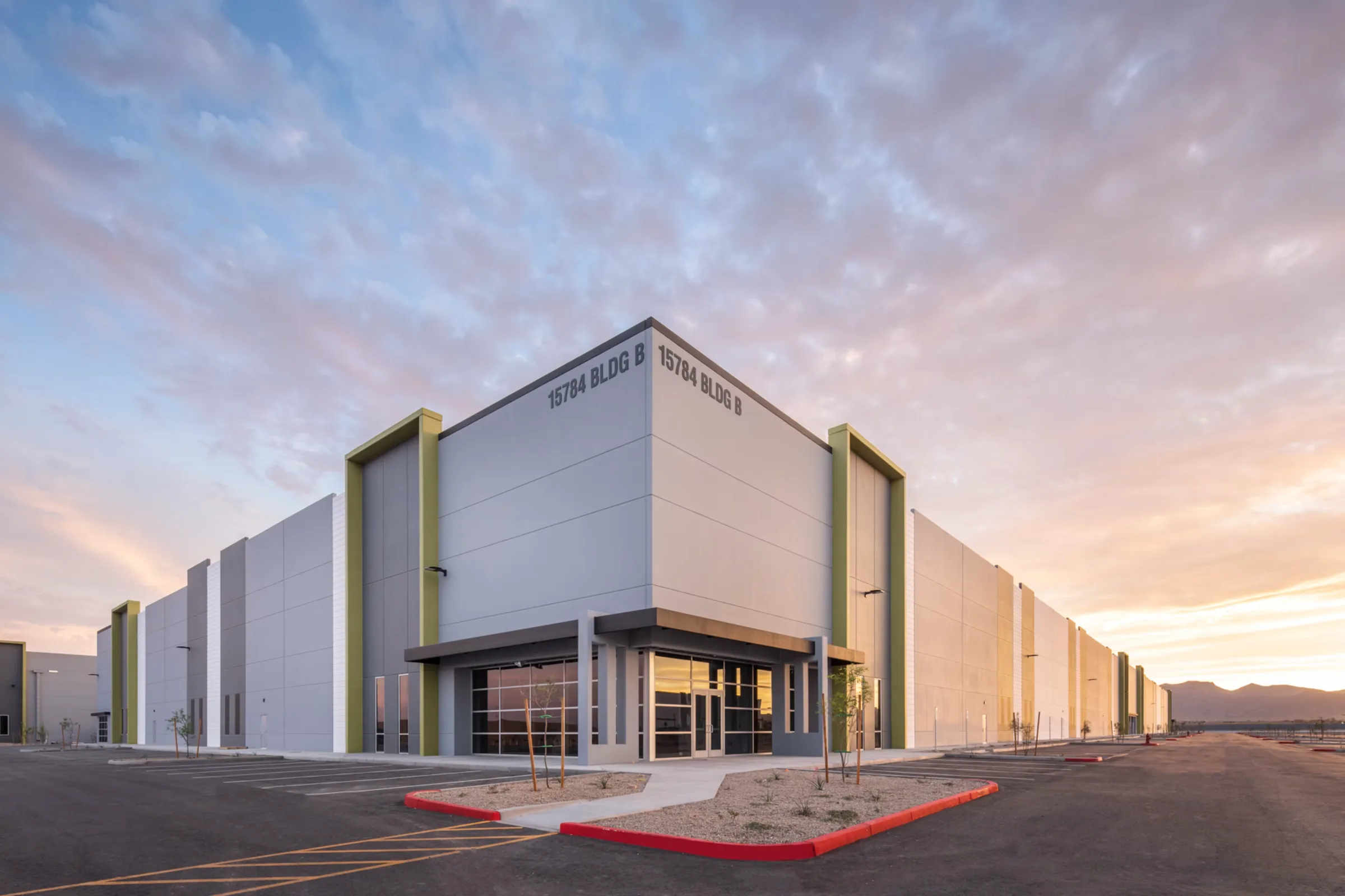 Virgin Industrial Park - Building B — Lease in Glendale, AZ, photo 1 of 8