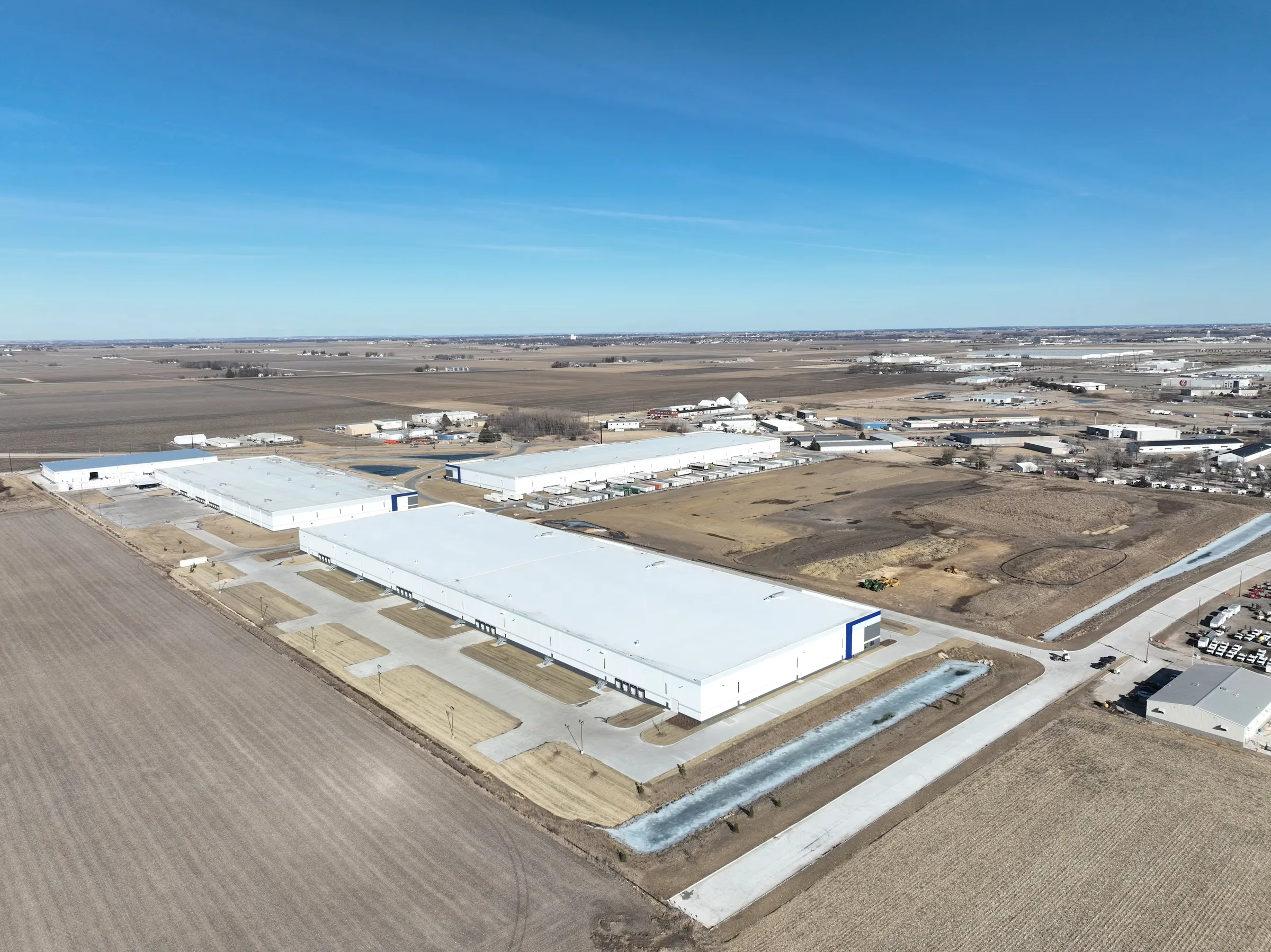 Russell Industrial Park — Lease in Davenport, IA, photo 2 of 8