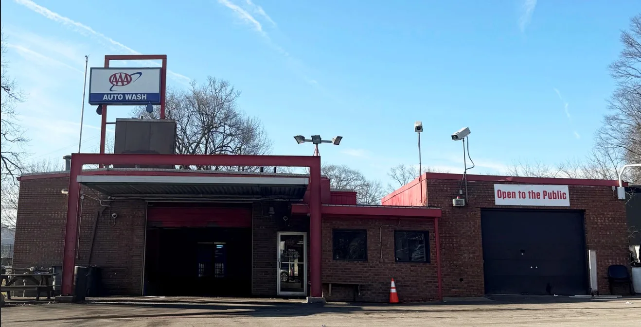 3300 Central Pkwy - retail in Cincinnati, OH