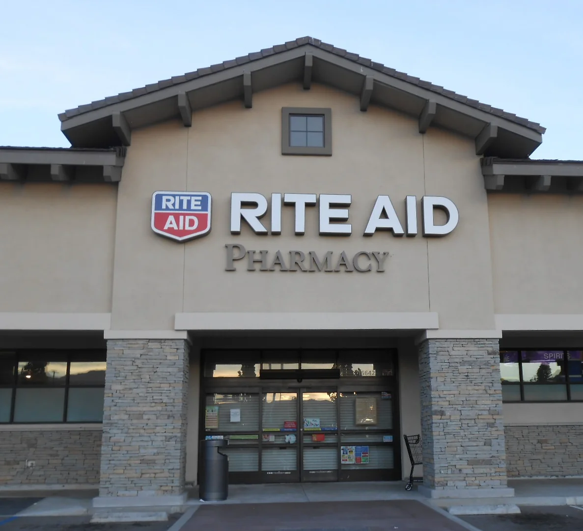 Sand Canyon Plaza — Lease in Santa Clarita, CA, photo 2 of 2
