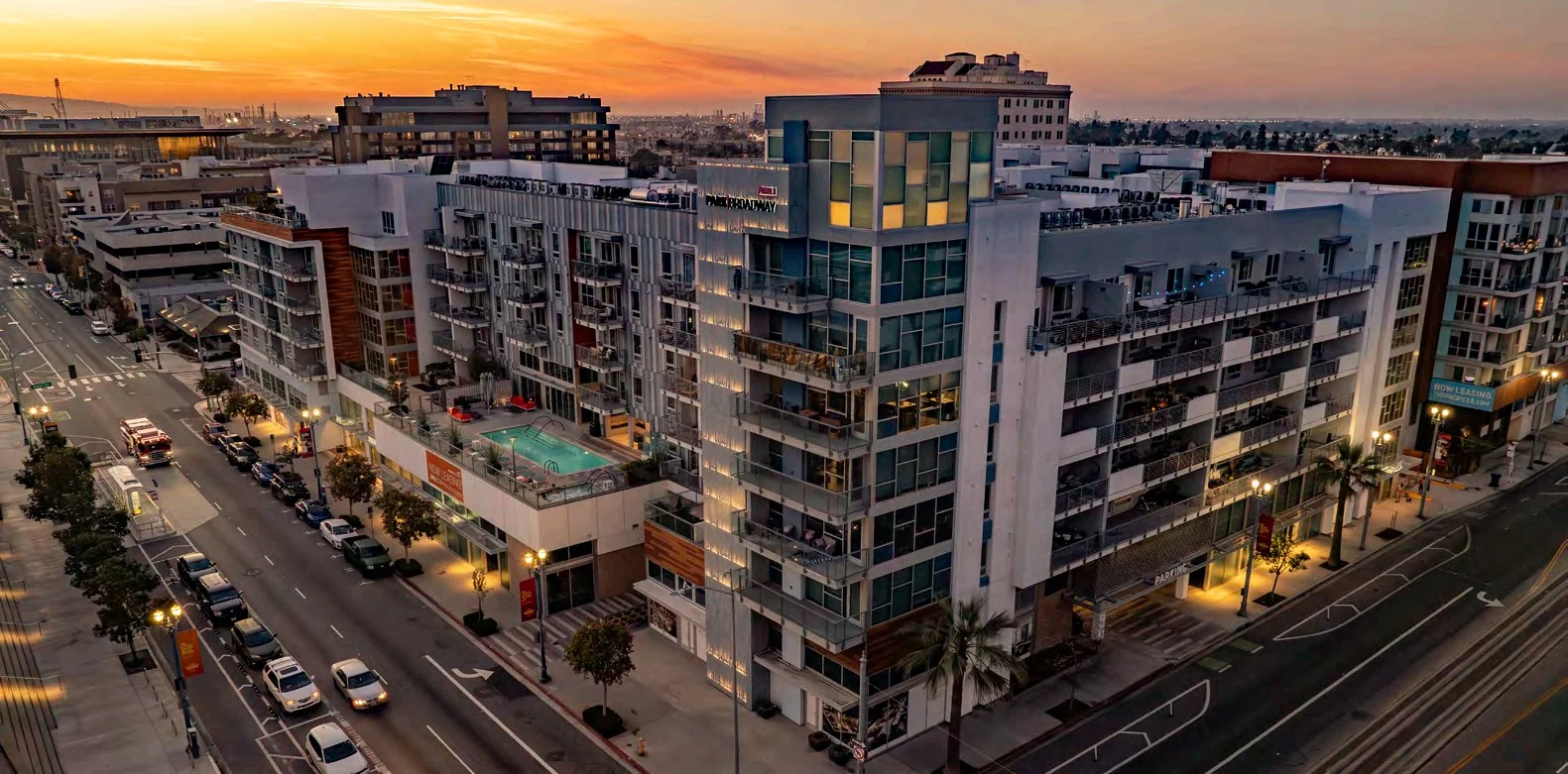 AMLI Park Broadway — Lease in Long Beach, CA, photo 1 of 1