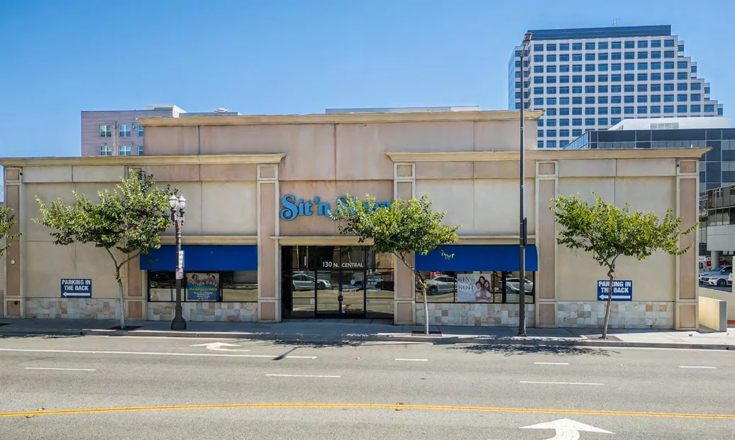 130 N Central Ave — Lease in Glendale, CA, photo 2 of 3