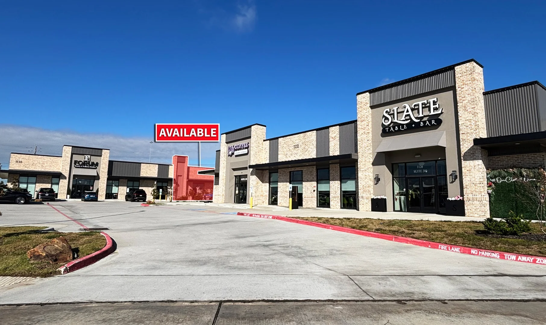 Grand Oak Village — Lease in League City, TX, photo 1 of 2