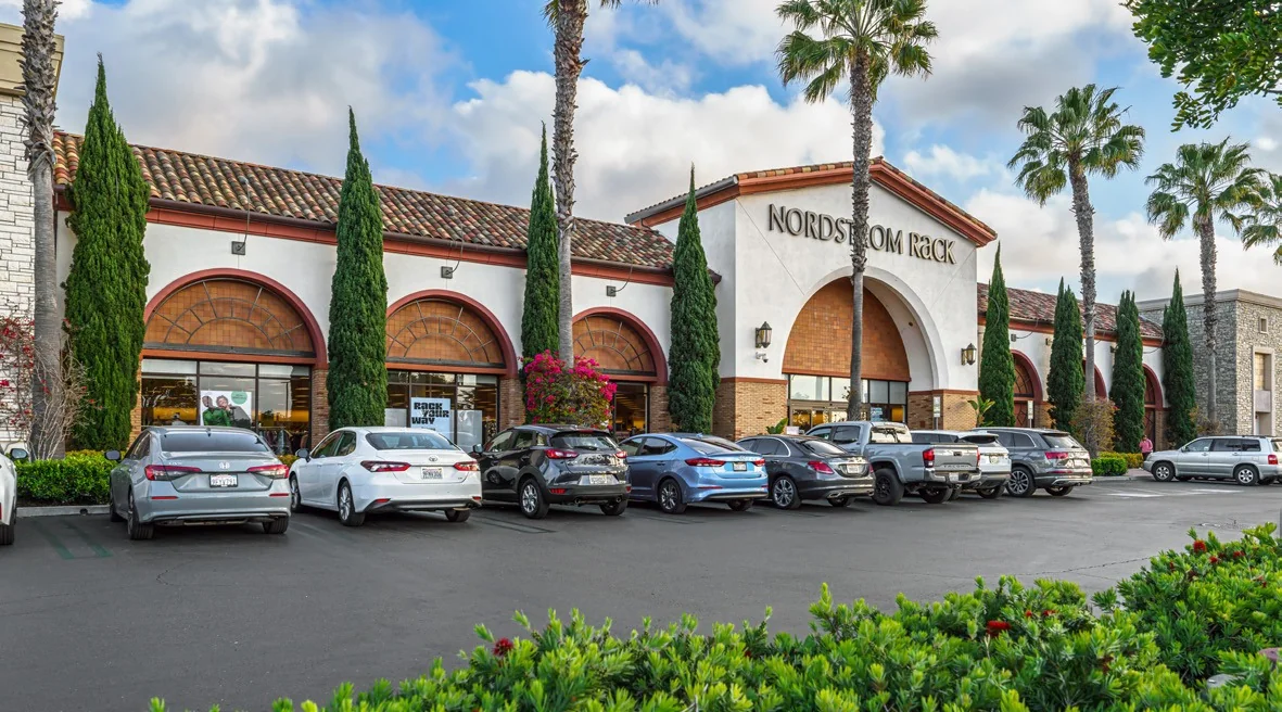 Grand Plaza — Lease in San Marcos, CA, photo 2 of 6