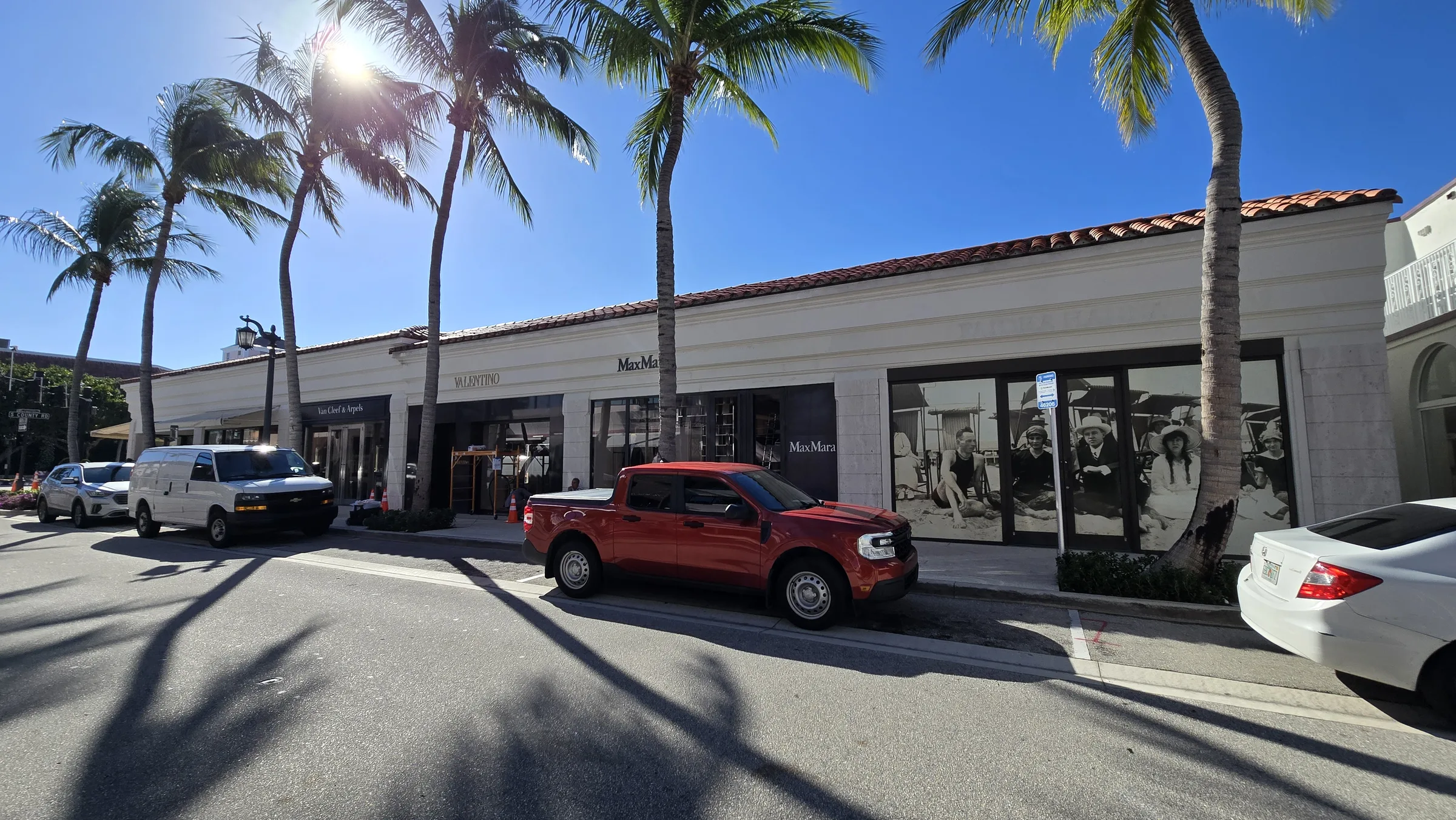 200-210 Worth Ave - photo 1 - Palm Beach, FL