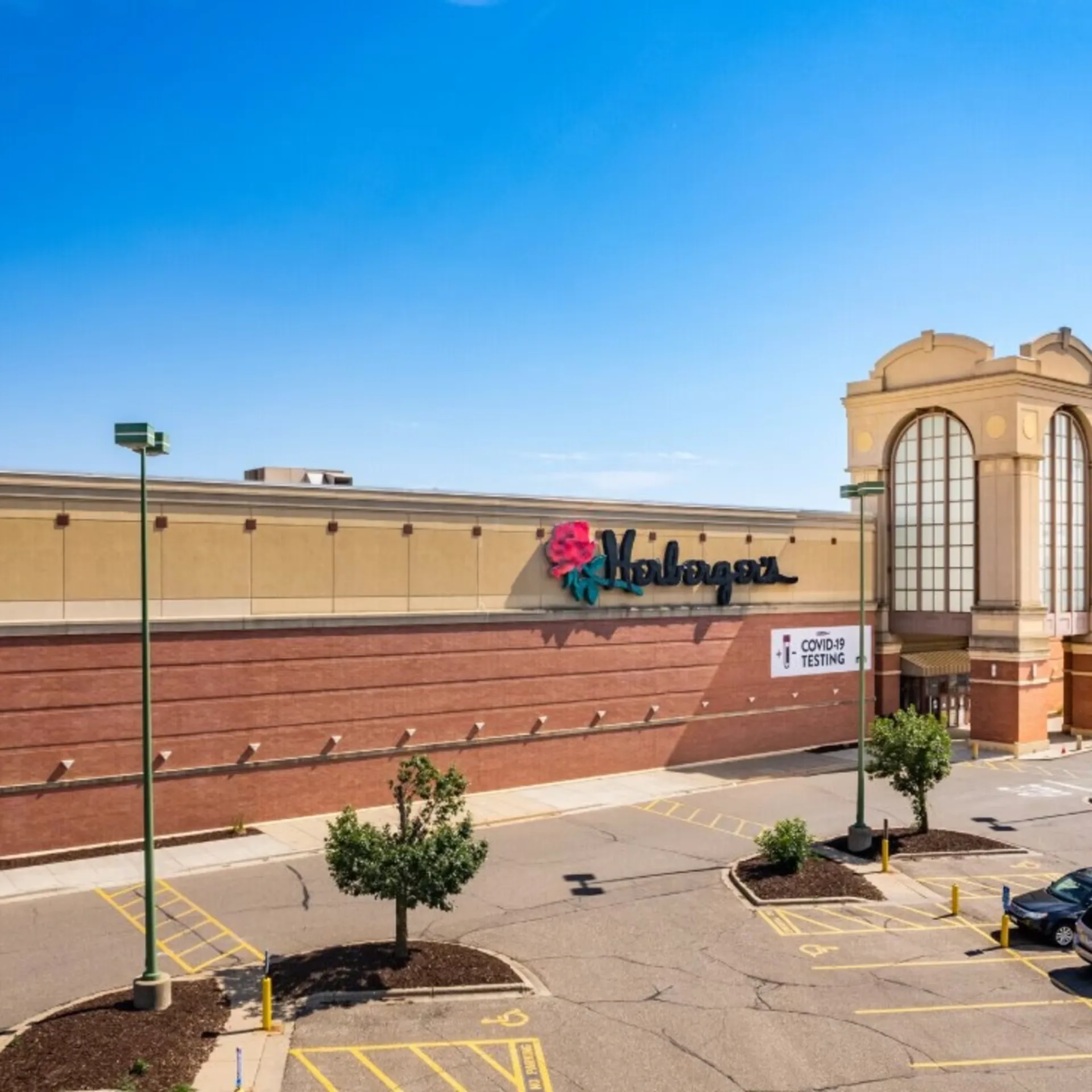 Midway Marketplace — Lease in Saint Paul, MN, photo 1 of 1