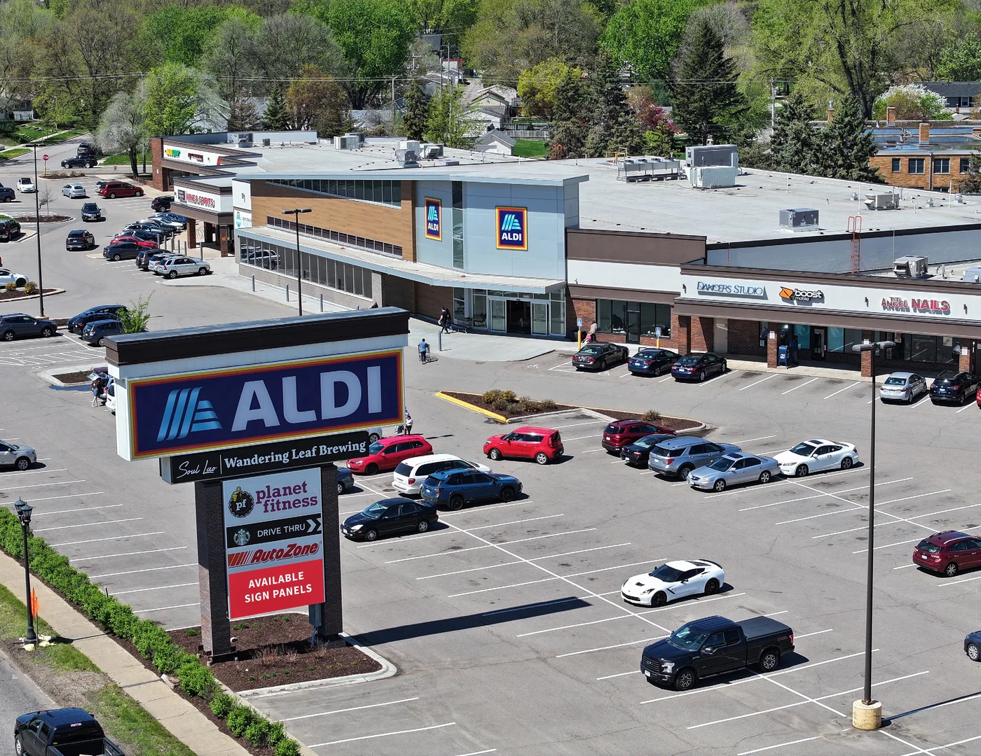Sibley Plaza — Lease in St Paul, MN, photo 1 of 2