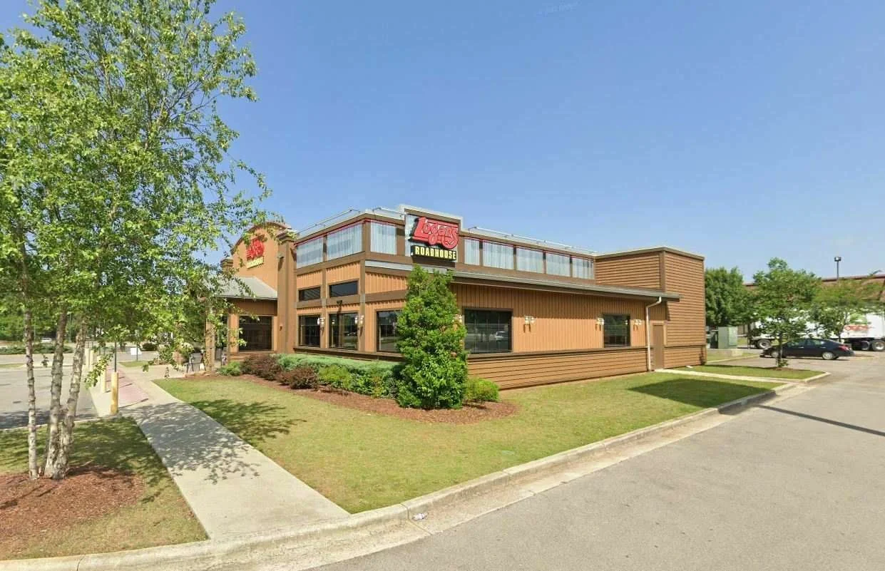 Former Logan’s Roadhouse — Lease in Madison, AL, photo 1 of 4