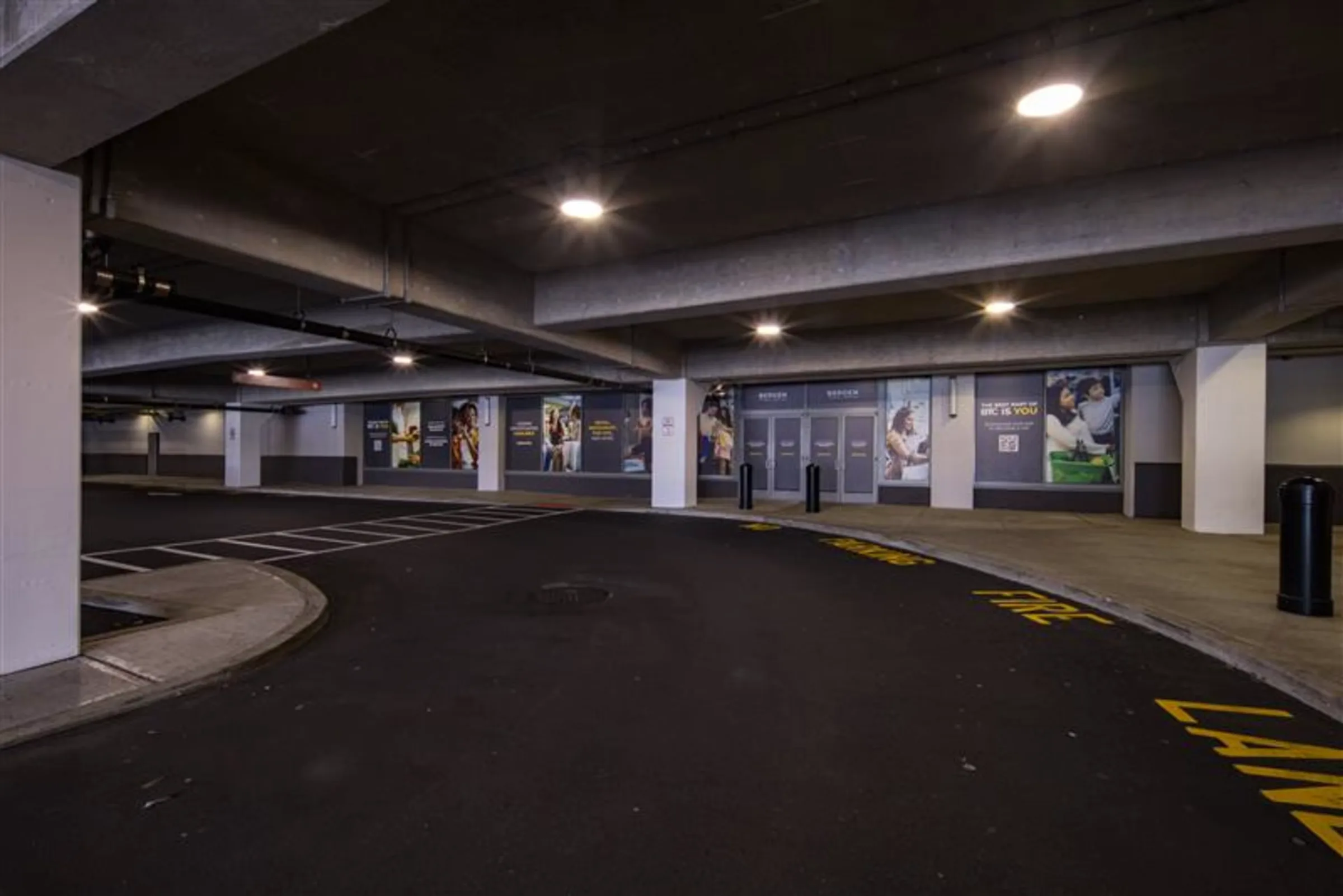 Bergen Town Center - retail in 1 Bergen Town Ctr Paramus, NJ