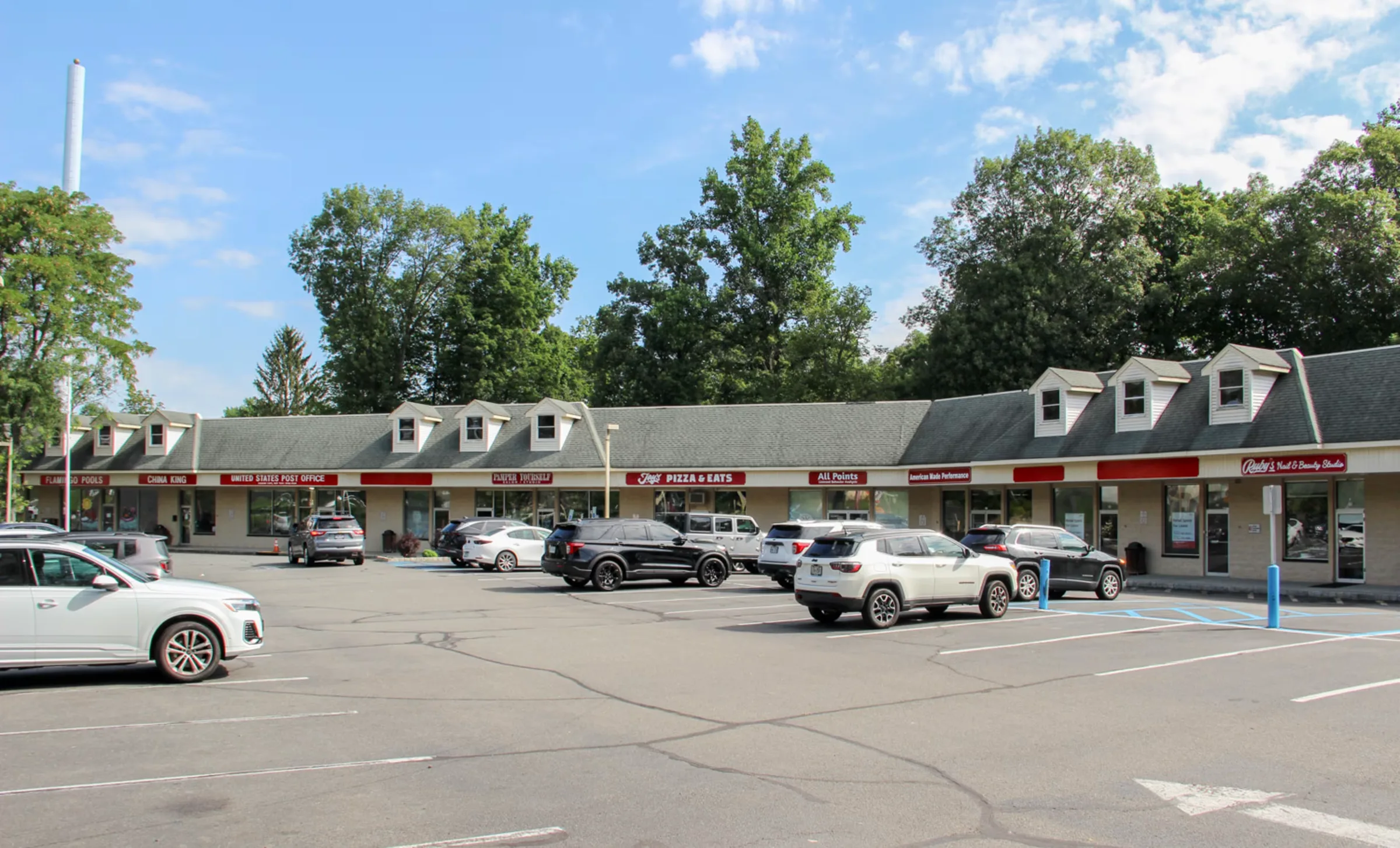 Stony Ridge Plaza — Lease in Stony Point, NY, photo 1 of 8