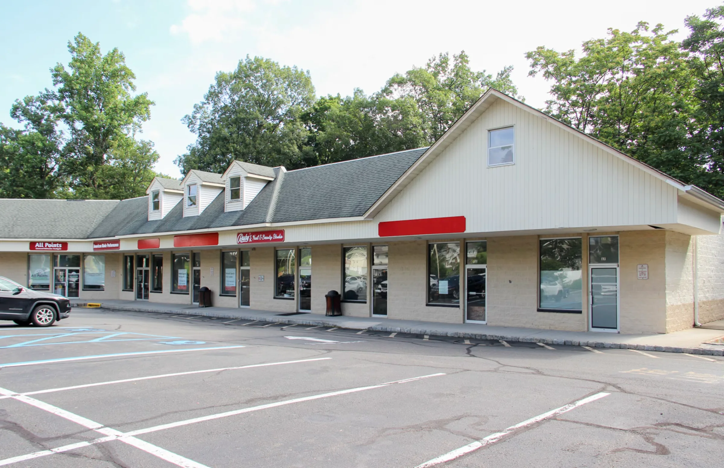 Stony Ridge Plaza — Lease in Stony Point, NY, photo 3 of 8