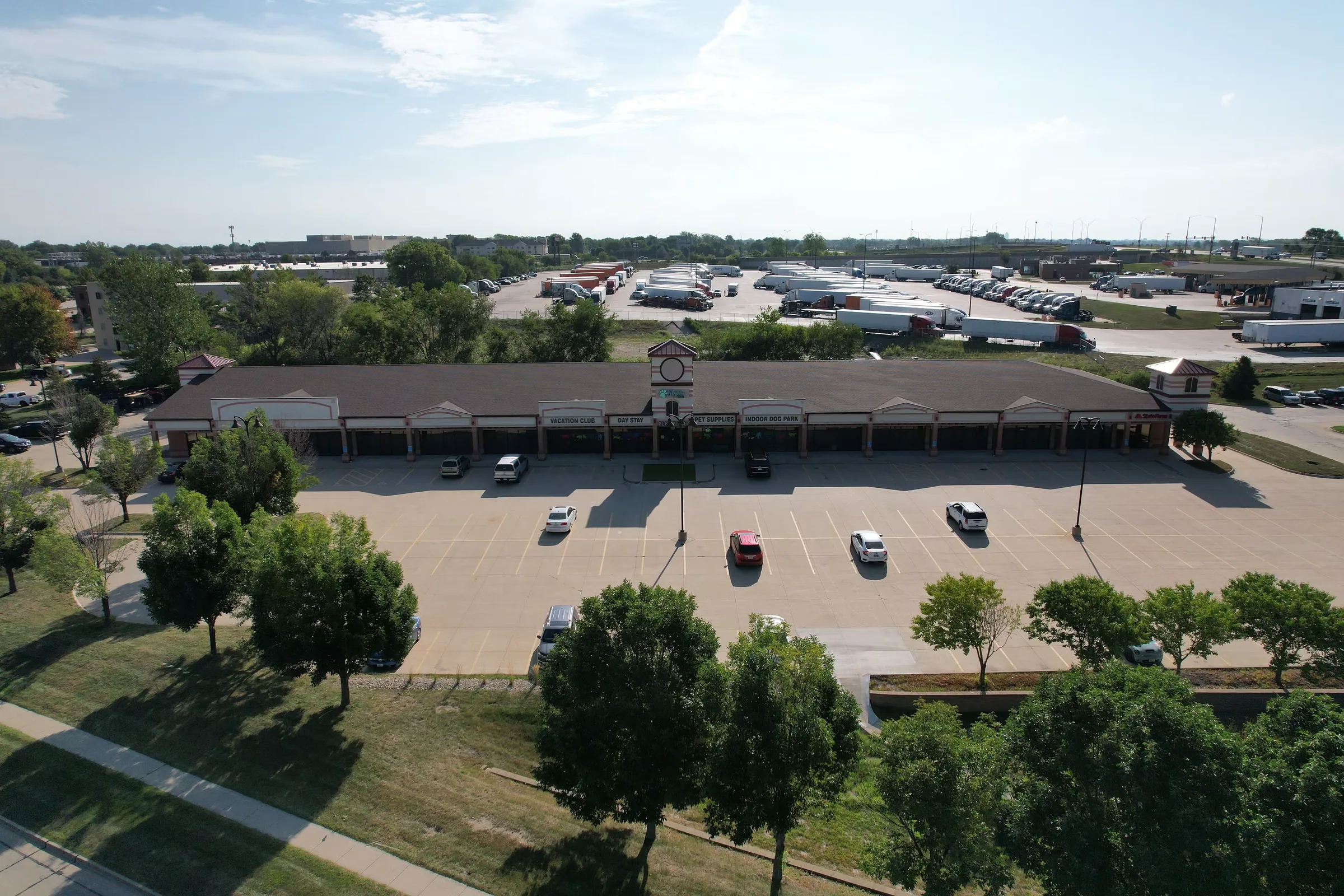 Tuscany Village Center II — Lease in Urbandale, IA, photo 2 of 3