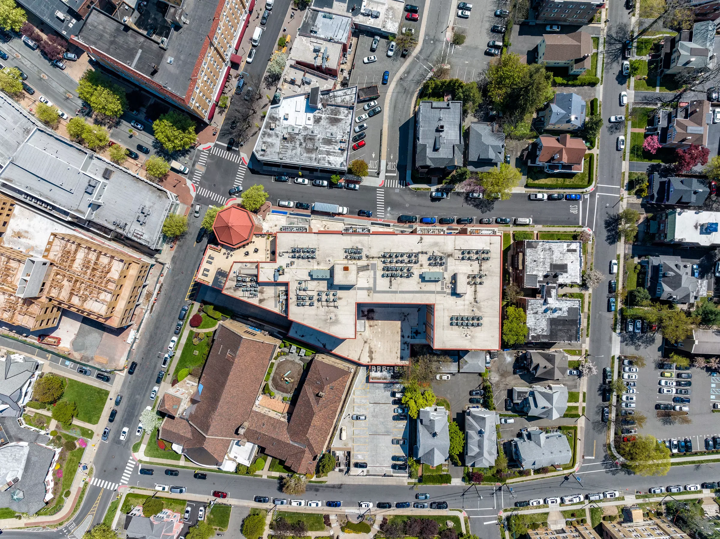 The Siena — Lease in Montclair, NJ, photo 3 of 8