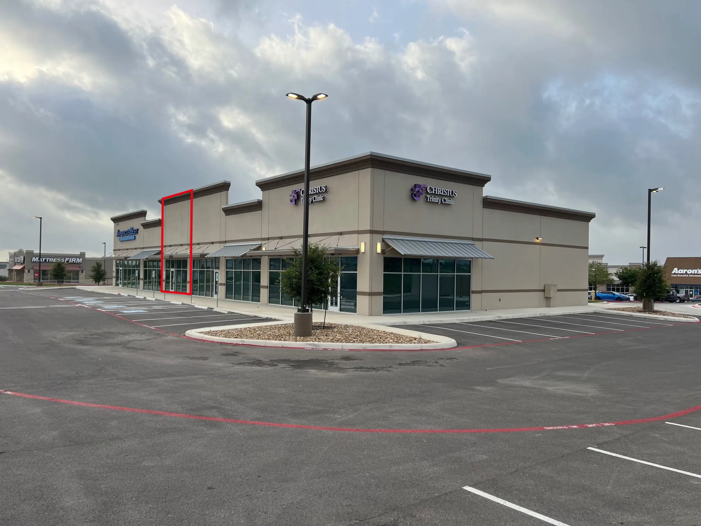 Interstate Plaza — Lease in New Braunfels, TX, photo 3 of 6