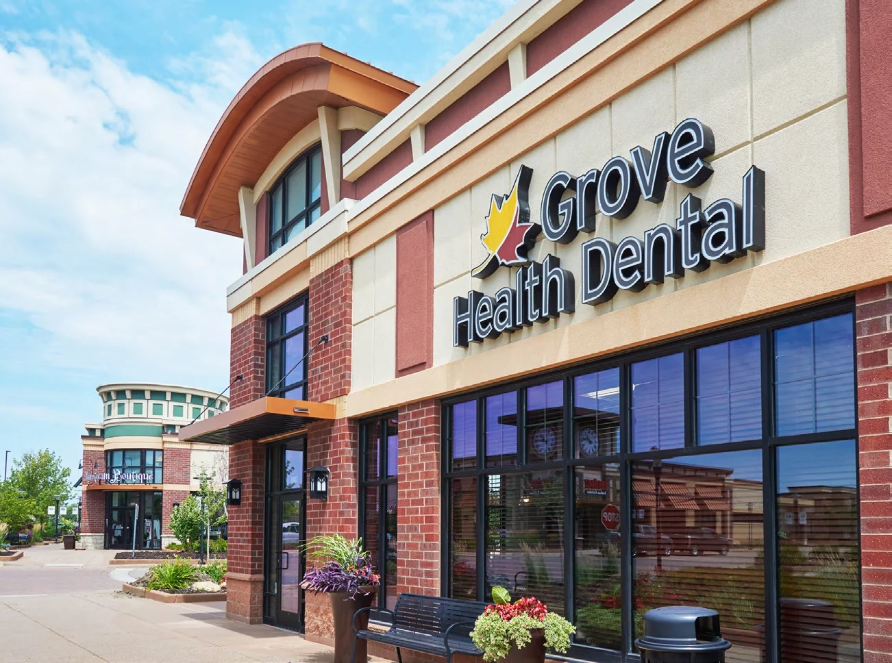 The Grove — Lease in Maple Grove, MN, photo 5 of 5