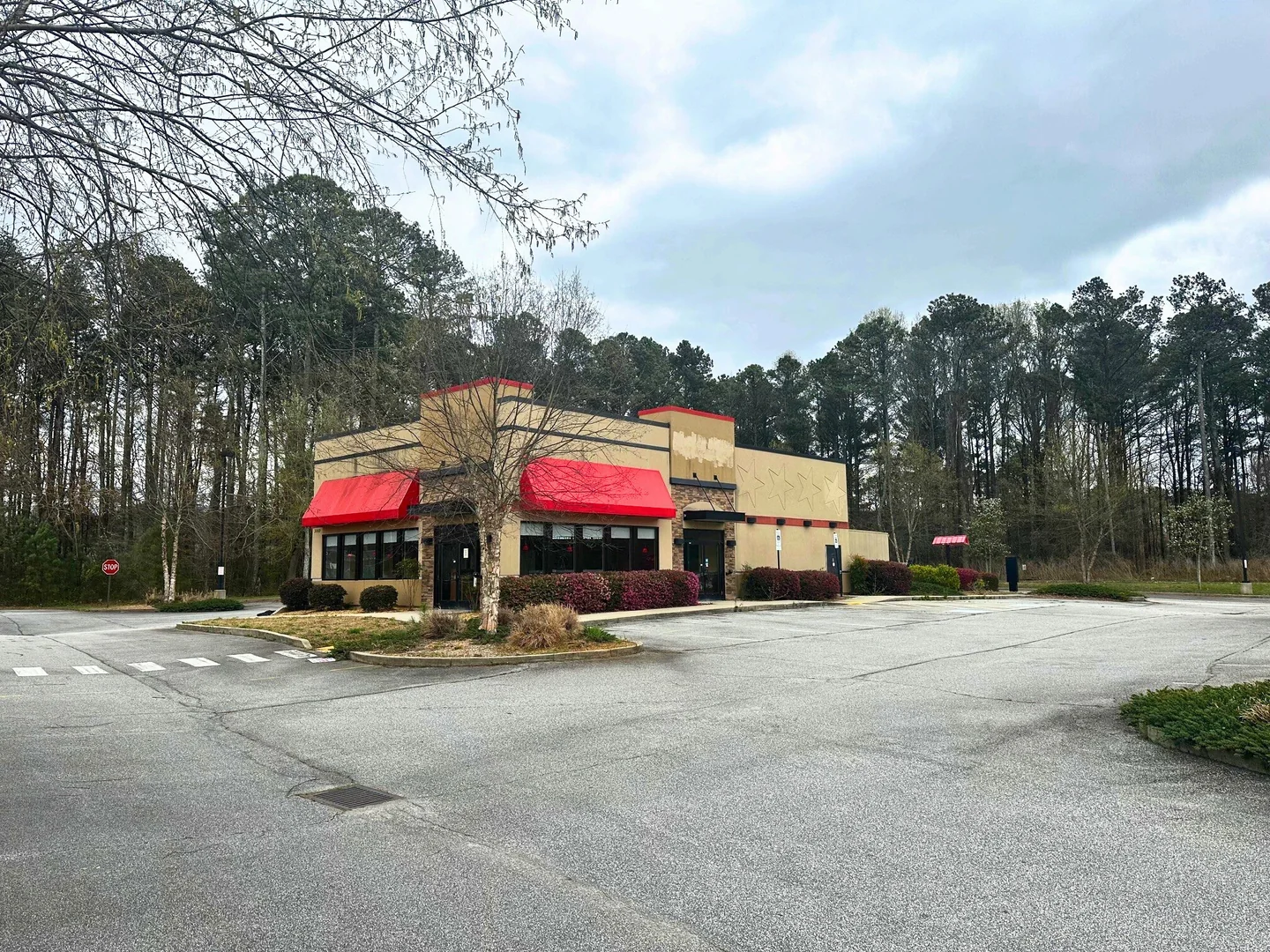 3069 Cobb Pkwy NW — Lease in Kennesaw, GA, photo 1 of 3
