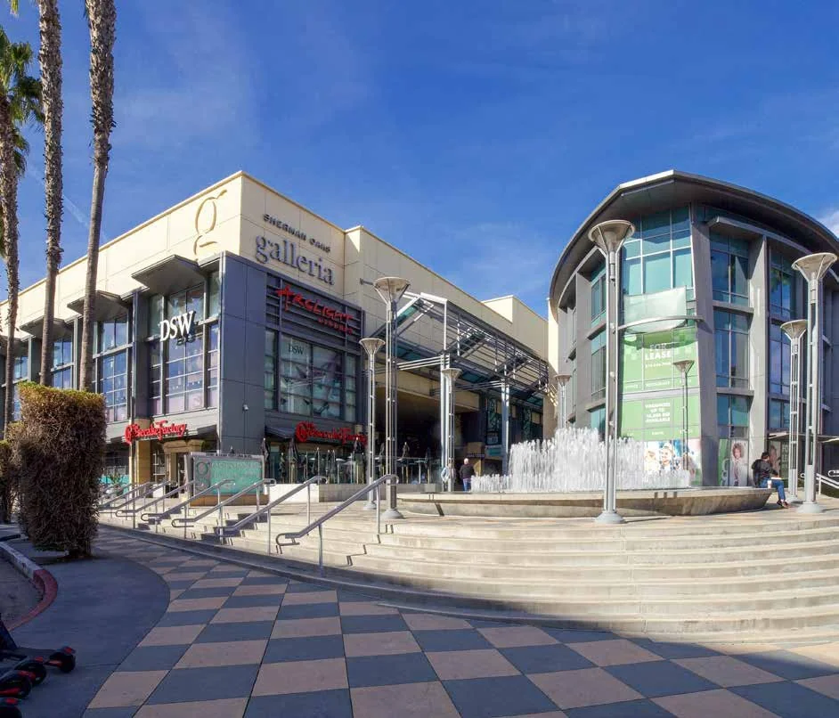 Sherman Oaks Galleria — Lease in Sherman Oaks, CA, photo 4 of 4