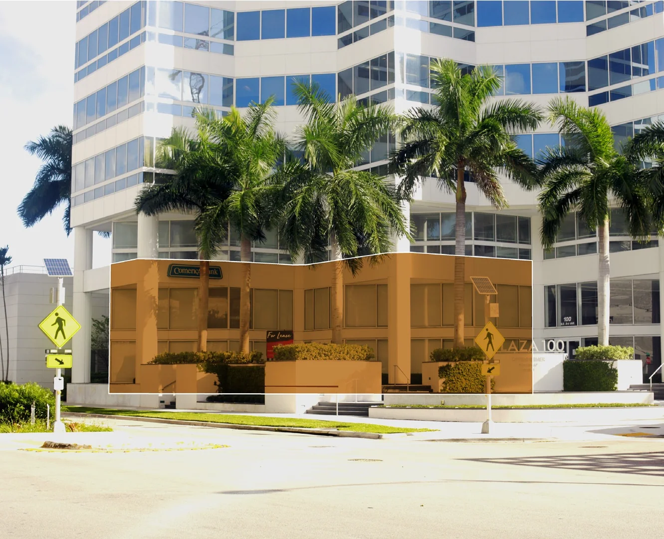 Plaza 100 - Retail — Lease in Fort Lauderdale, FL, photo 2 of 5