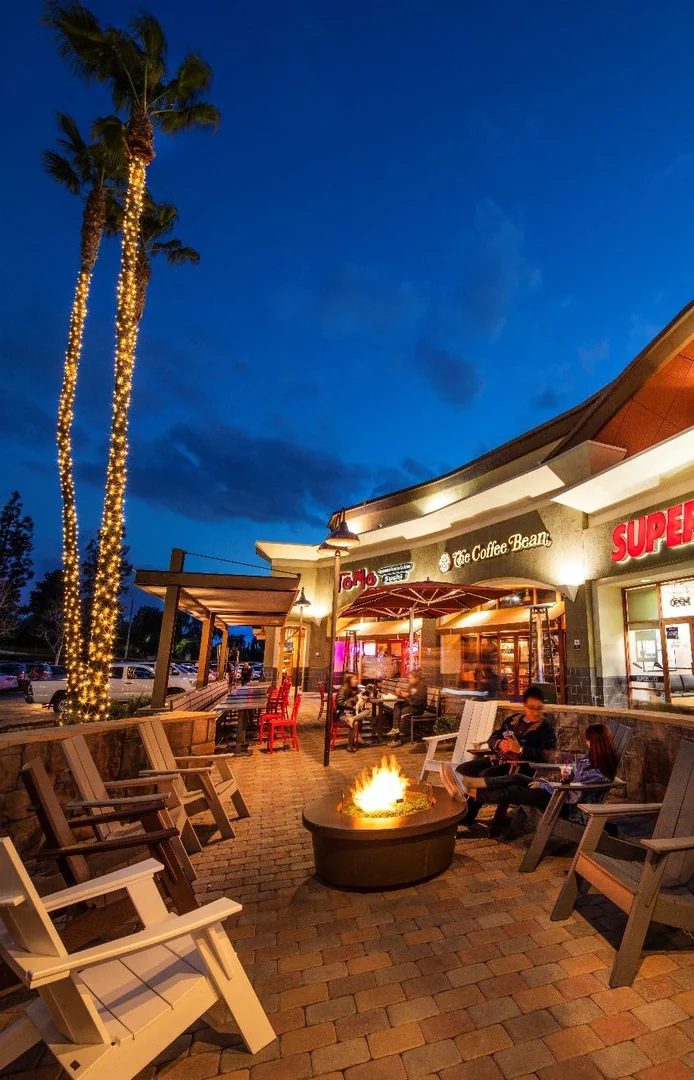 Reseda Shopping Center: Northridge — Lease in Northridge, CA, photo 6 of 6