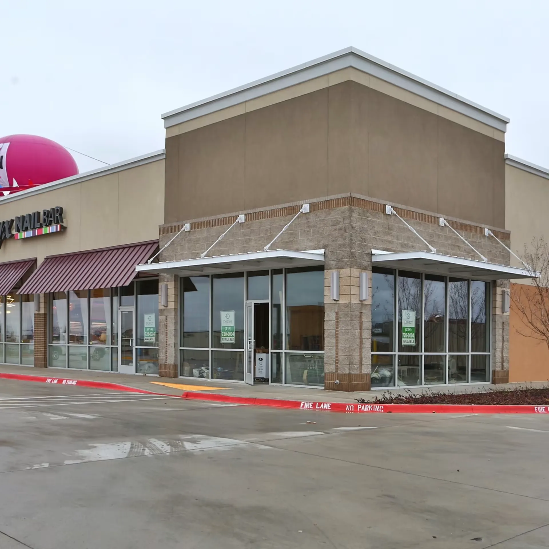 9025 North Fwy — Lease in Fort Worth, TX, photo 1 of 1