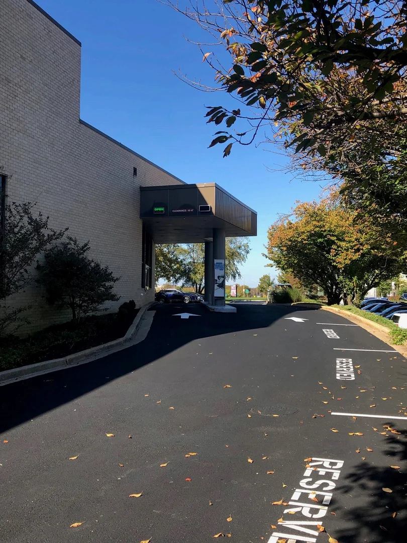 9401 Key West Ave - Retail — Lease in Rockville, MD, photo 1 of 5