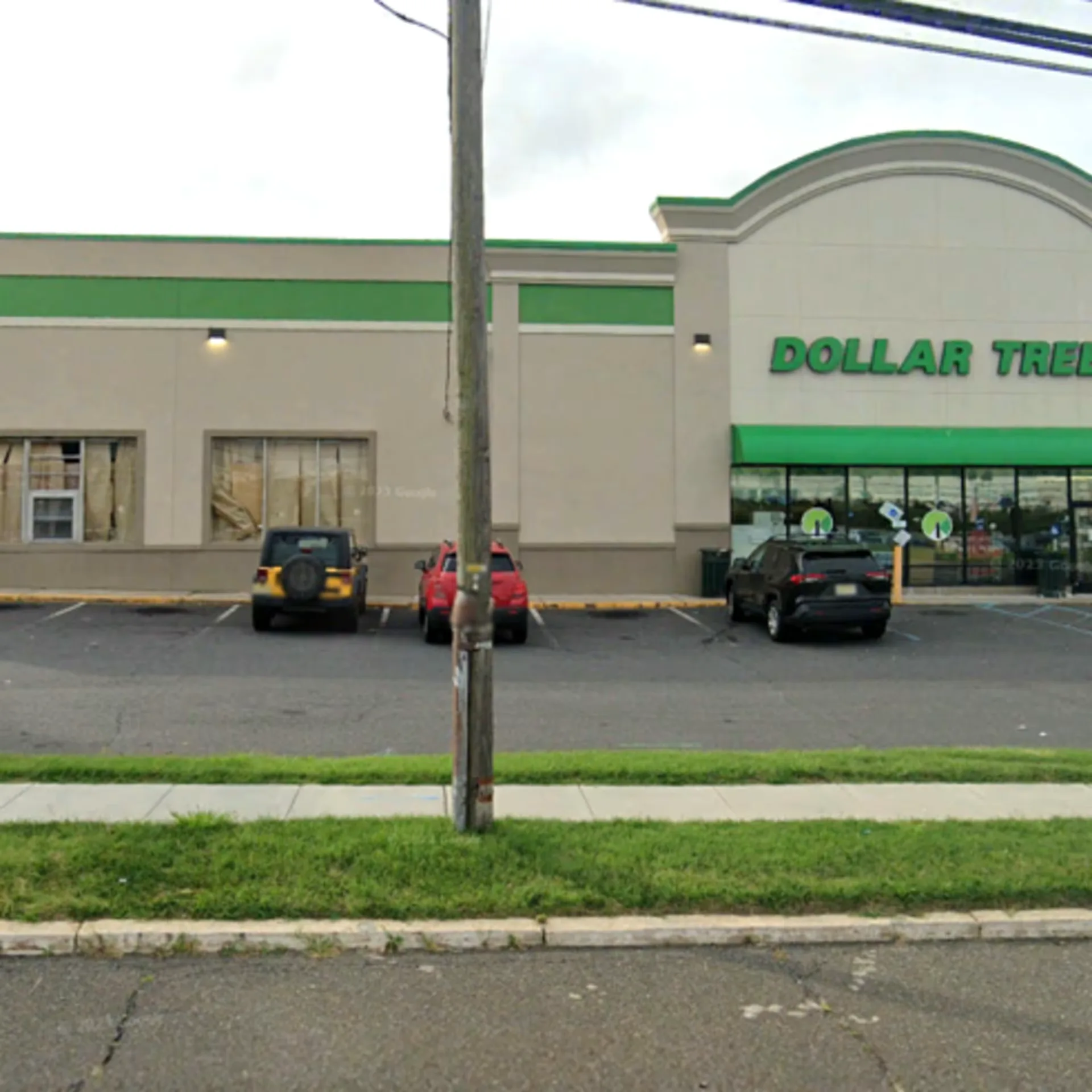 1204 Route 130 N — Lease in Burlington, NJ, photo 1 of 1