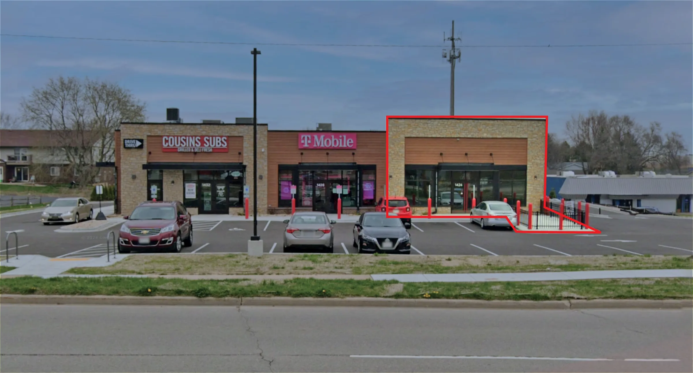 1424 US Highway 51 — Lease in Stoughton, WI, photo 1 of 8