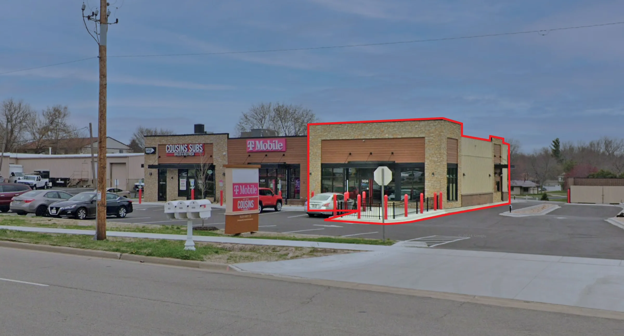1424 US Highway 51 — Lease in Stoughton, WI, photo 2 of 8