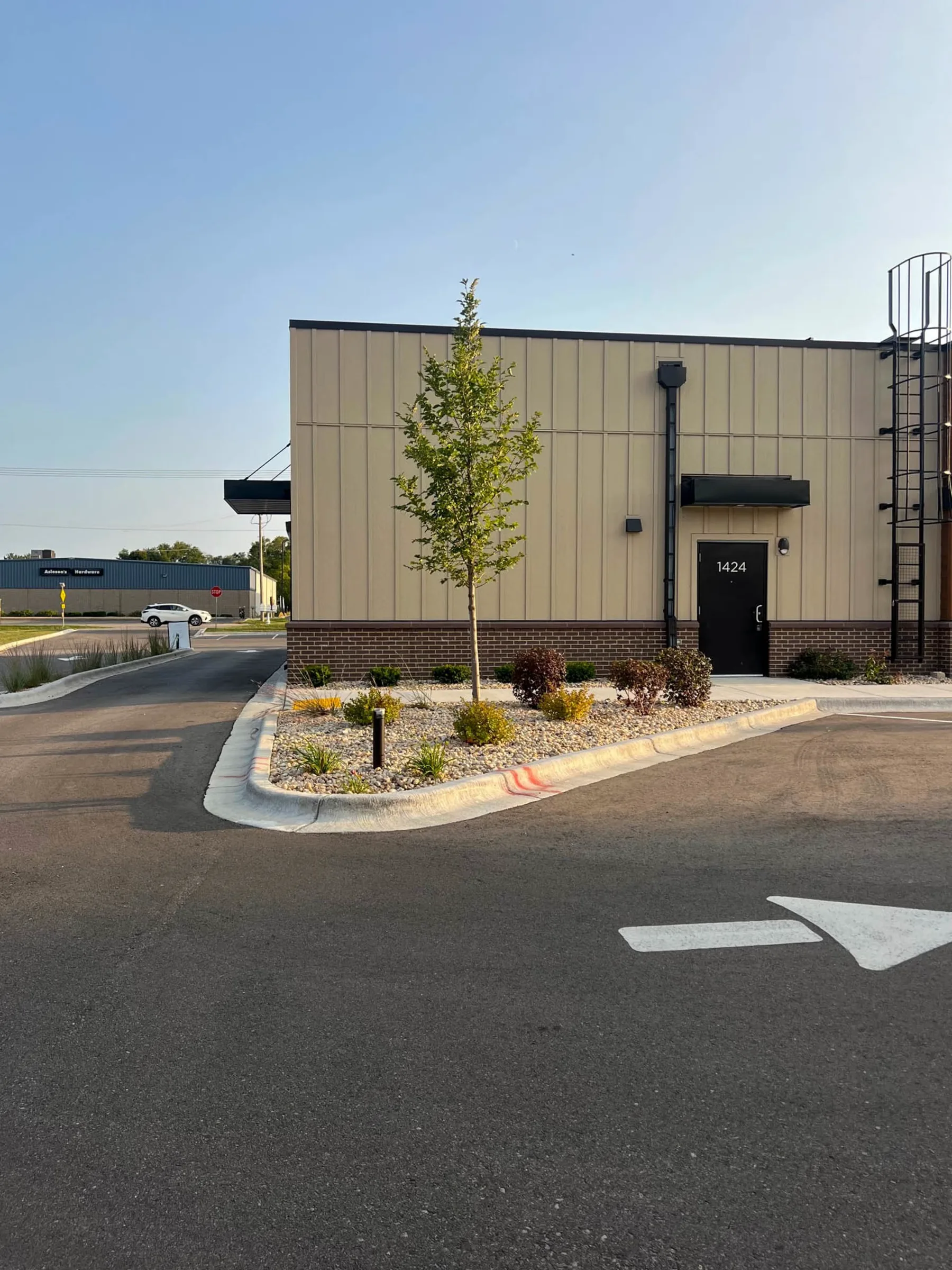 1424 US Highway 51 — Lease in Stoughton, WI, photo 6 of 8