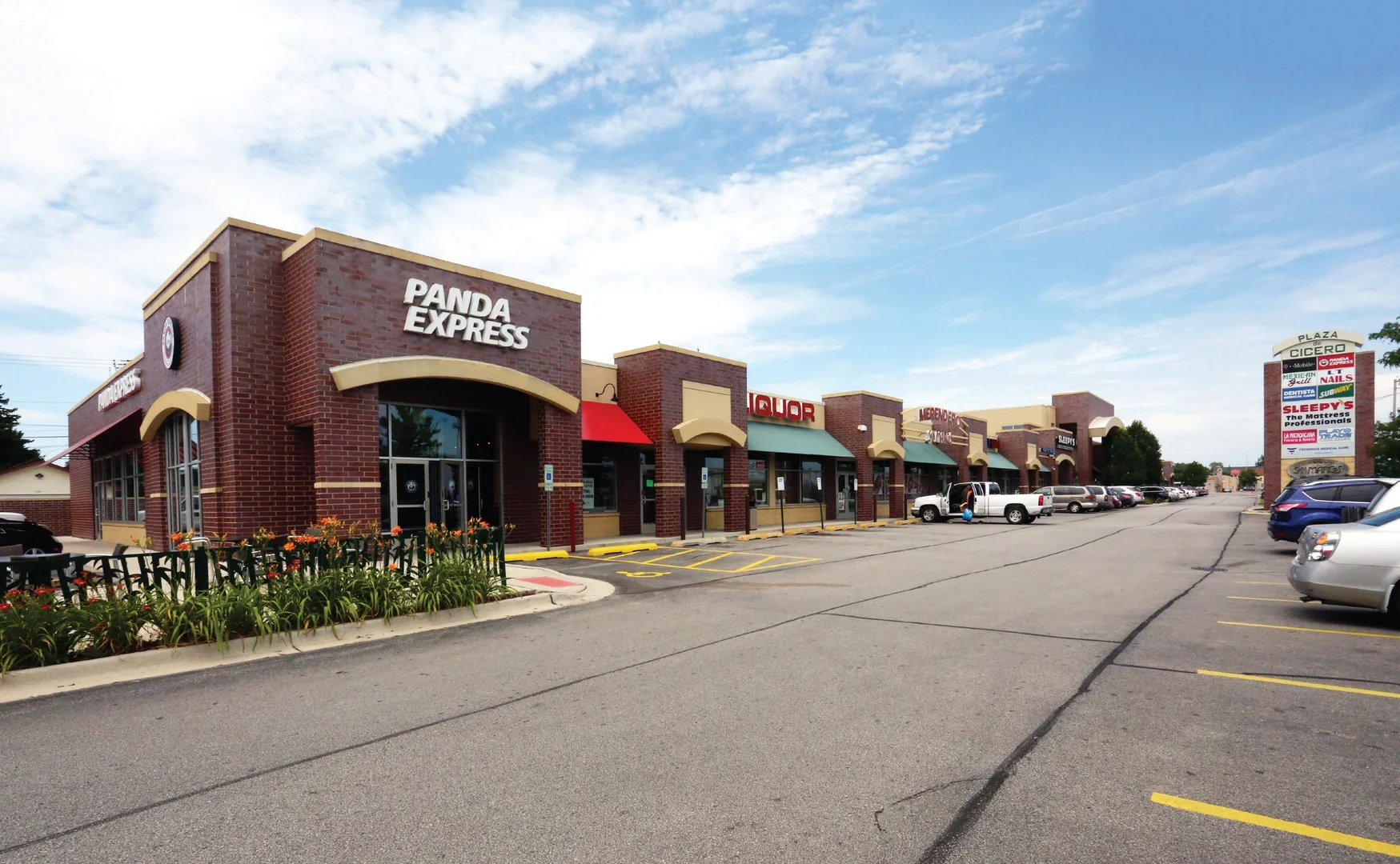 Plaza de Cicero — Lease in Cicero, IL, photo 1 of 1