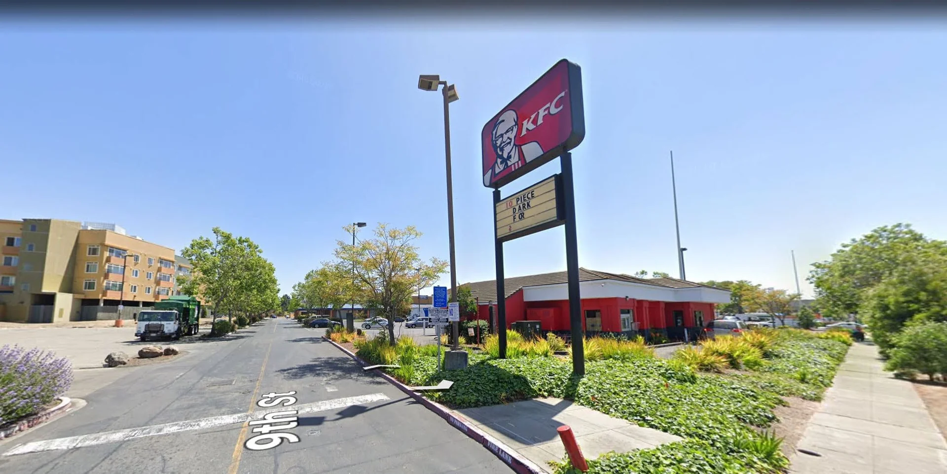Jack London Gateway — Lease in Oakland, CA, photo 3 of 4