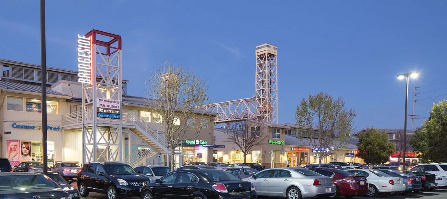 Bridgeside Shopping Center — Lease in Alameda, CA, photo 1 of 2
