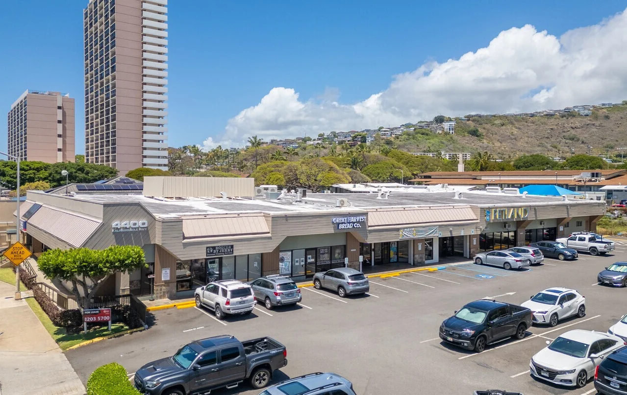 4400 Kalanianaole — Lease in Honolulu, HI, photo 1 of 1