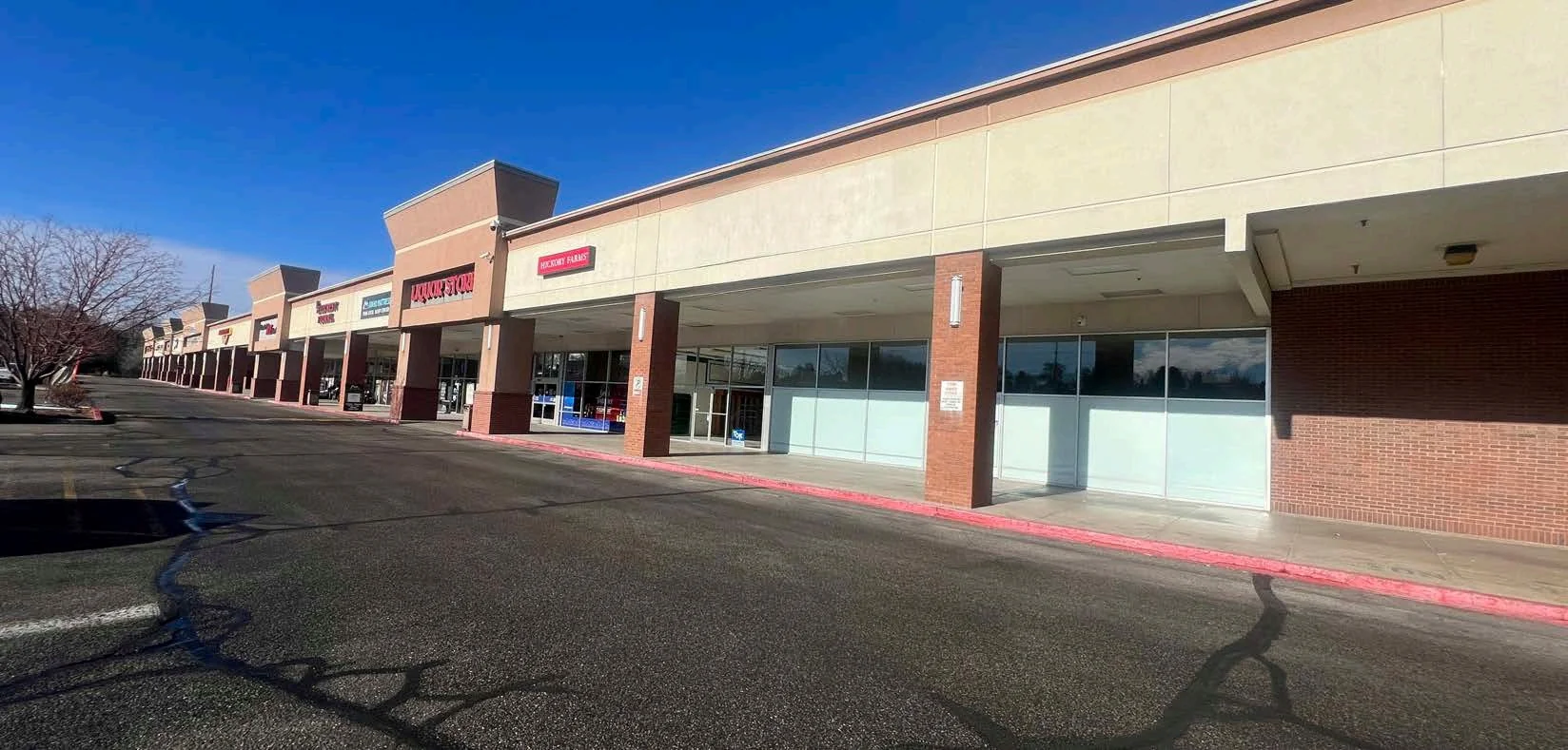 Hillcrest Shopping Center — Lease in Boise, ID, photo 1 of 1