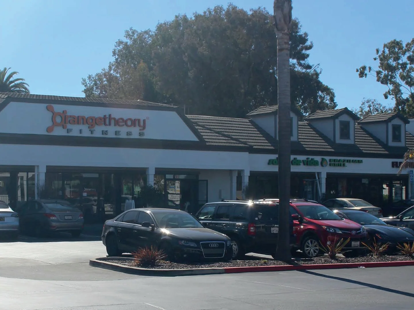El Camino Commons — Lease in Encinitas, CA, photo 3 of 6