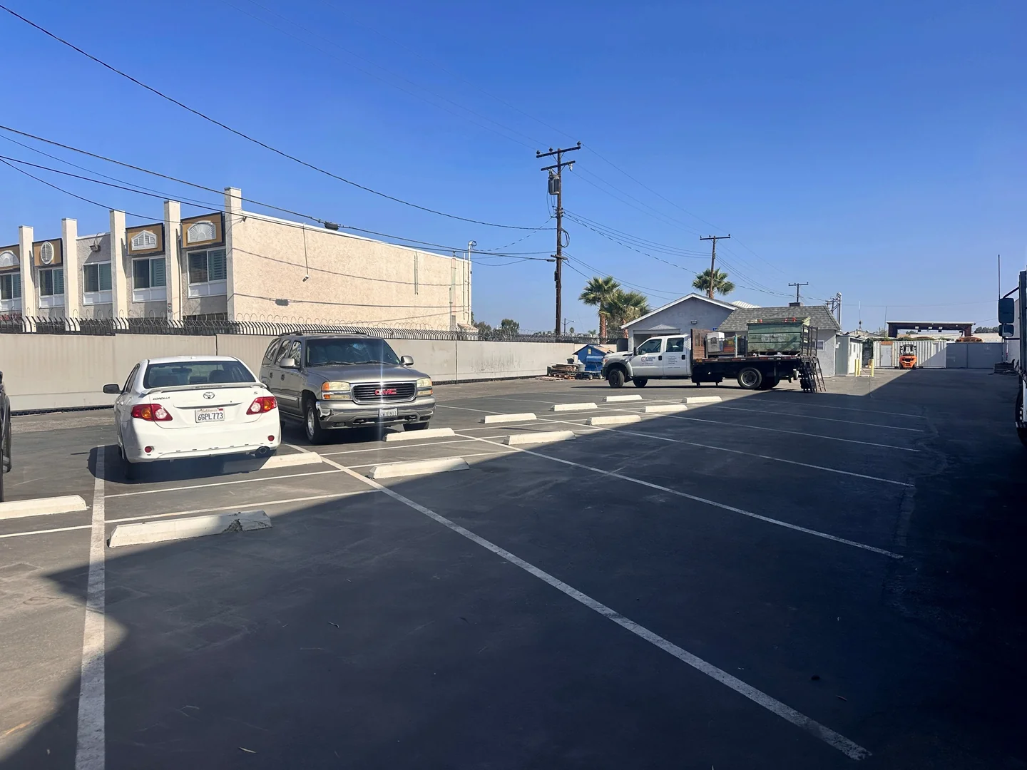 3117 E South St — Lease in Long Beach, CA, photo 1 of 2