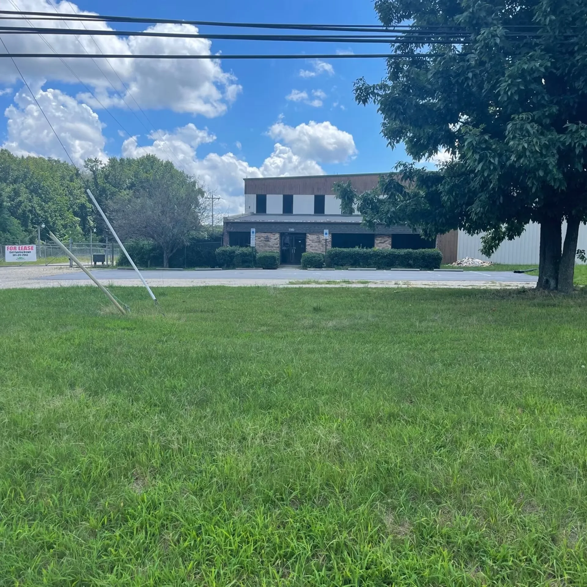 4840 Crain Highway — Lease in White Plains, MD, photo 1 of 1